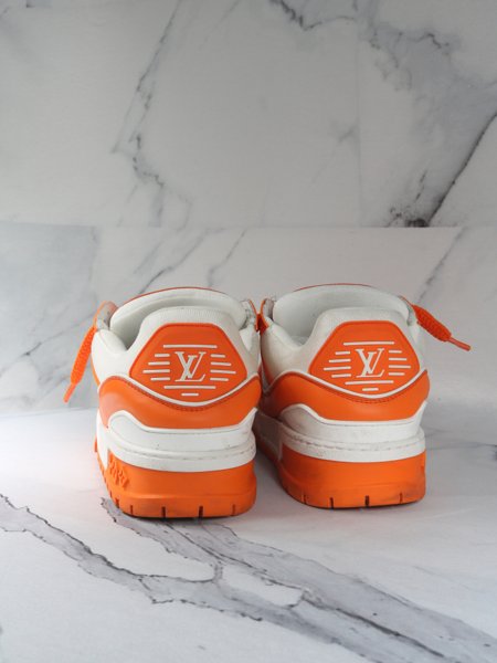 Tênis Louis Vuitton Trainer Maxi Laranja | Zivē Club