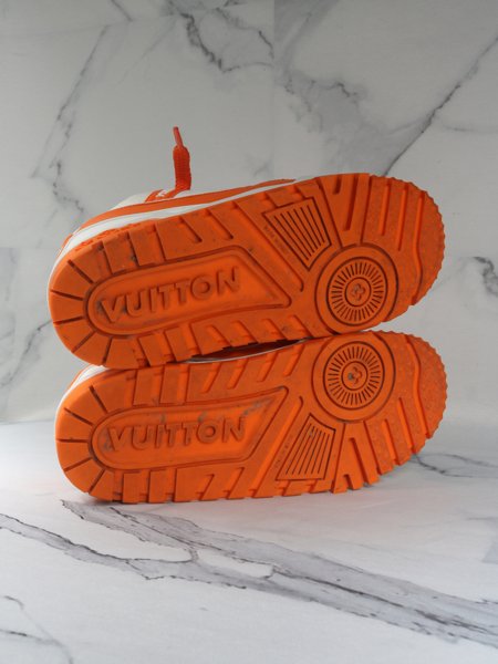 Tênis Louis Vuitton Trainer Maxi Laranja | Zivē Club