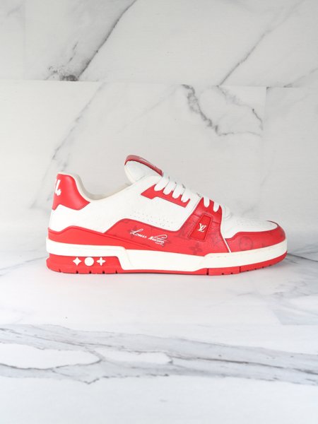 Tênis Louis Vuitton Trainer Vermelho e Branco | Zivē Club