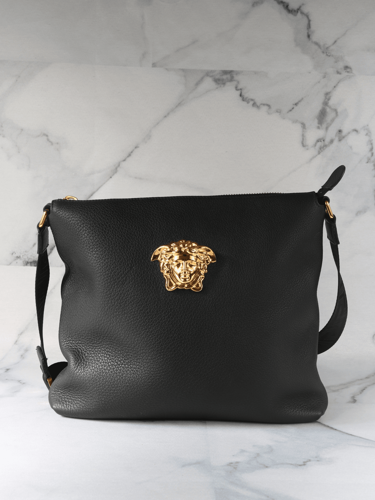 Versace/Medusa ロゴー／サイズ/M bolsa-versace-medusa-head-