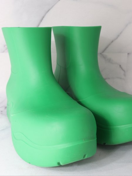 Bota Bottega Veneta Galocha Puddle Verde | Zivē Club