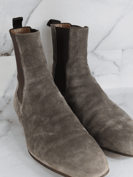 Bota Christian Louboutin Samson Suede Cinza | Zivē Club