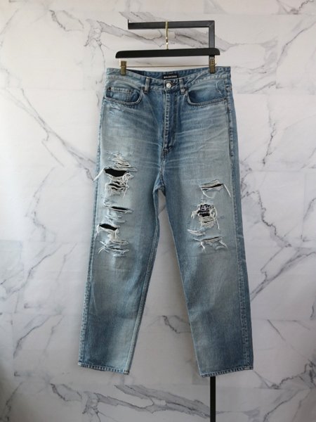 Calça Balenciaga Jeans Destroyed Lining Azul Clara | Zivē Club