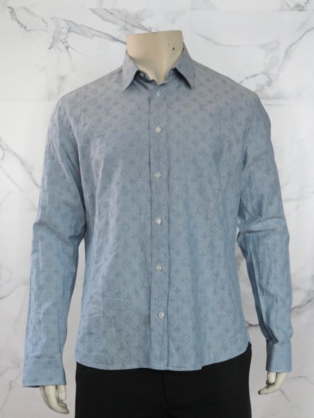 Camisa Louis Vuitton Denim Monogram Azul Clara | Zivē Club