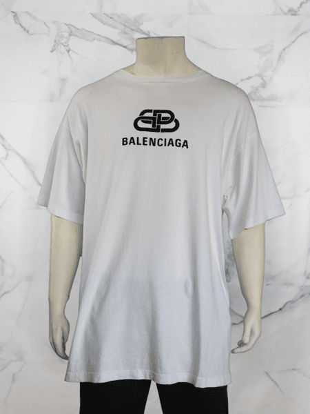 Camiseta Balenciaga Logo Branca | Zivē Club