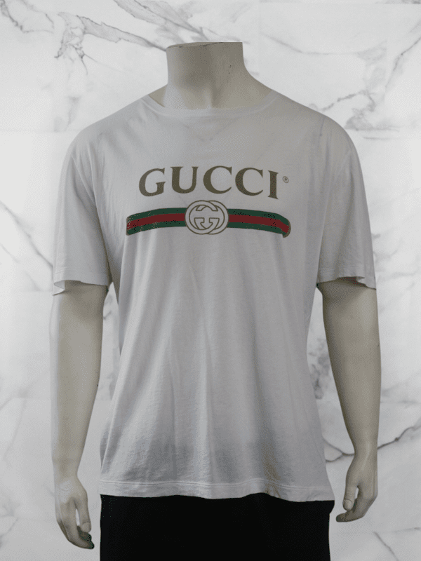 Camiseta Gucci Fake Logo Branca | Zivē Club