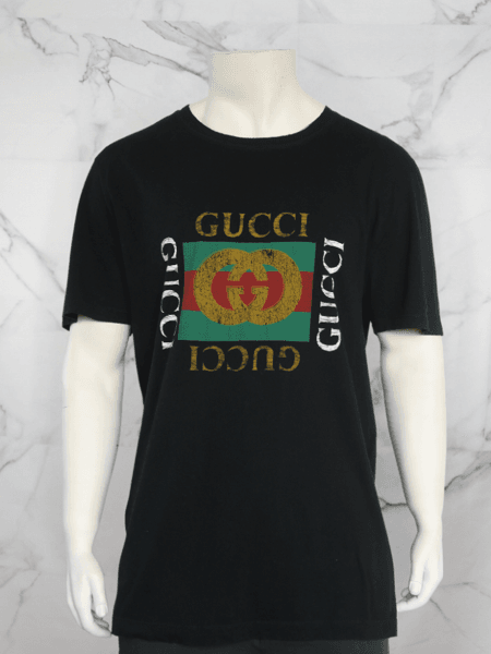 GUCCI Tシャツ Camiseta Gucci Logo Preta | Zivē Club