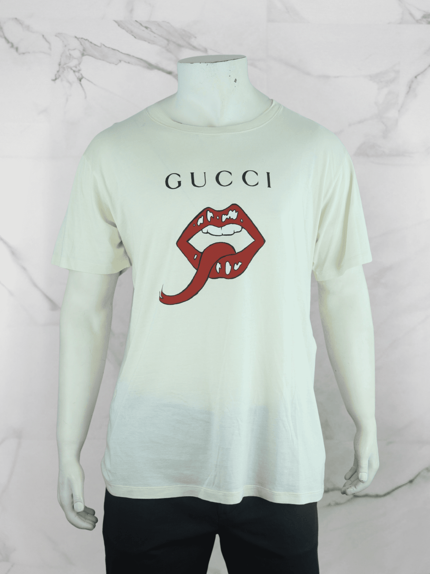 Camiseta Gucci Mouth Creme | Zivē Club