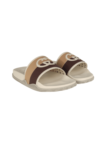 Chinelo Slide Gucci Interlocking GG Bege | Zivē Club