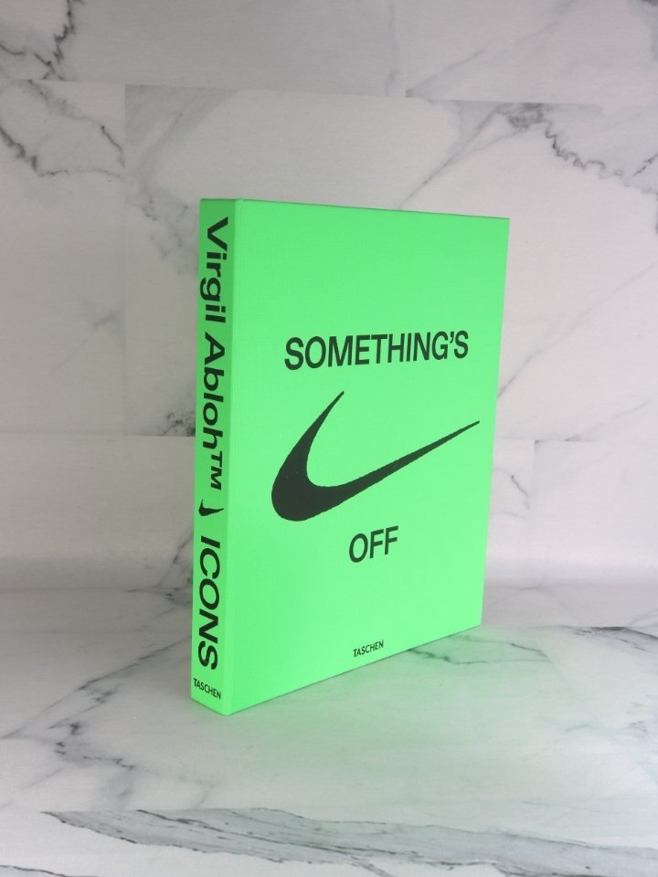 Livro Virgil Abloh x Nike ICONS - Something´s Off | Zivē Club