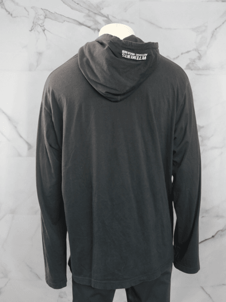 Moletom Vetements Split Logo Hoodie Titanic Kiss Preto | Zivē Club