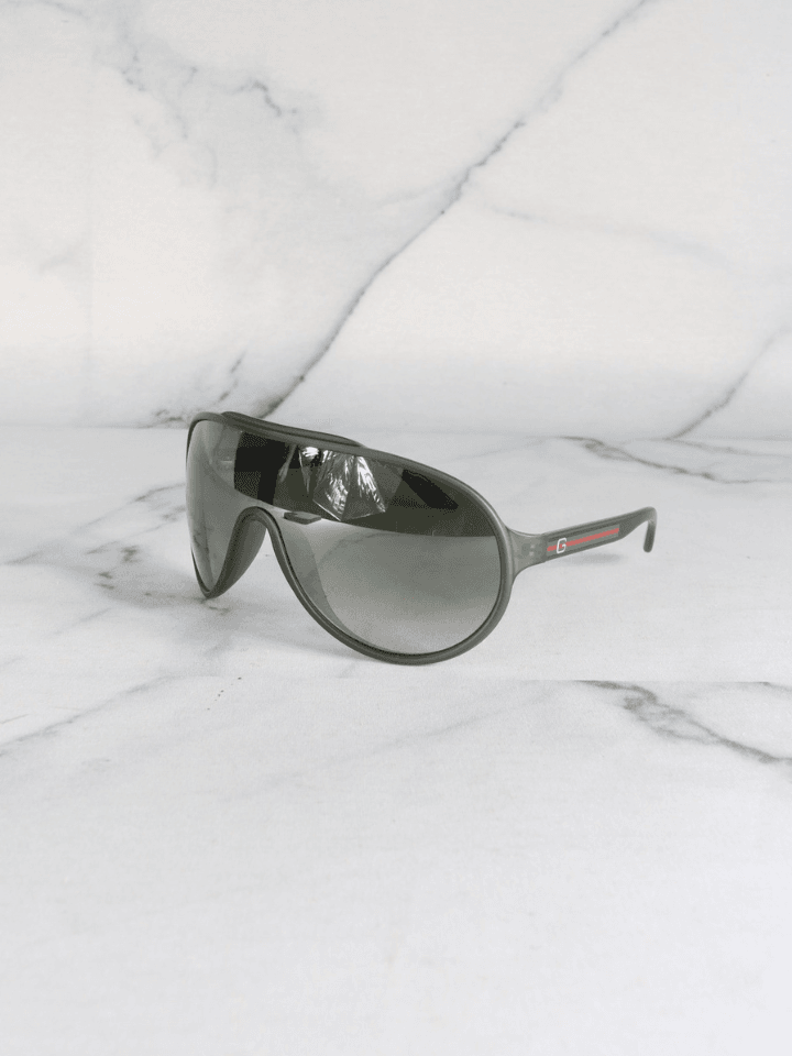 Óculos de Sol Gucci GG 1004 Web Preto | Zivē Club