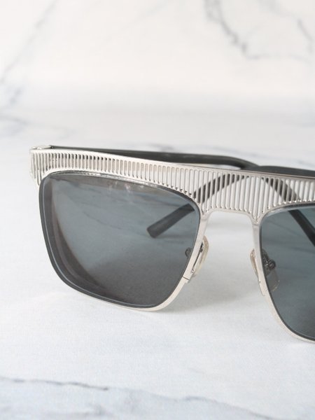 Óculos de Sol Louis Vuitton Wire Frame Z0500U | Zivē Club