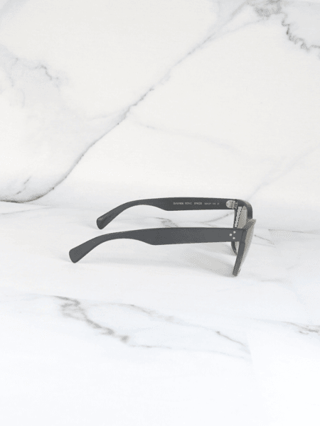 Óculos de Sol Oliver Peoples Byredo Preto | Zivē Club