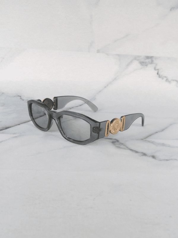 Óculos de Sol Versace Medusa Cinza | Zivē Club