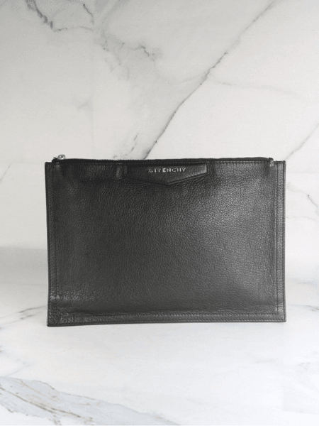 Pasta Givenchy Basic Logo Preta | Zivē Club