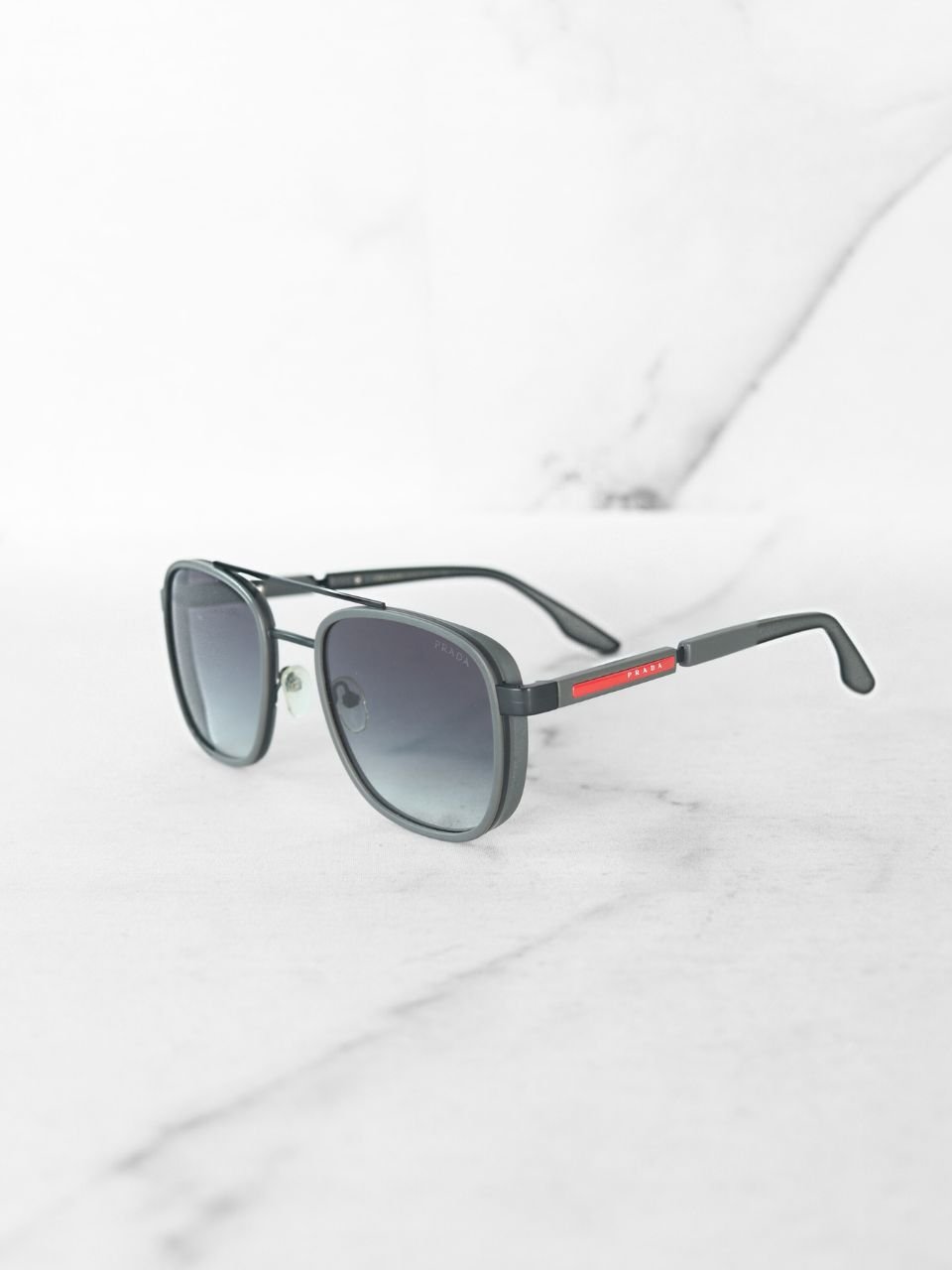 Óculos de Sol Prada SPR51XS Cinza | Zivē Club