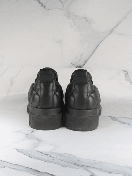 Sapato Loafer Bottega Veneta Puffer Preto | Zivē Club