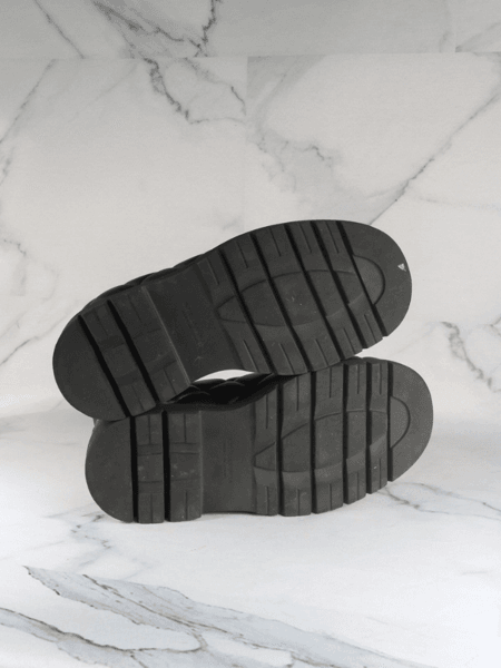 Sapato Loafer Bottega Veneta Puffer Preto | Zivē Club