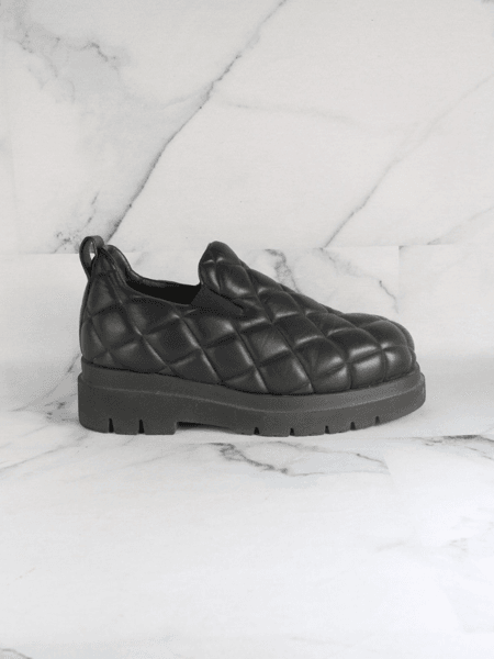 Sapato Loafer Bottega Veneta Puffer Preto | Zivē Club