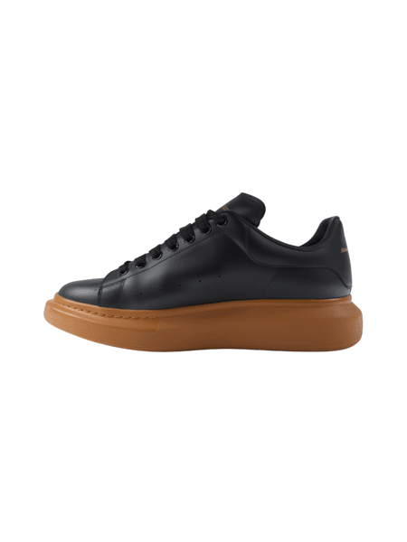 Tênis Alexander McQueen Larry Oversized Preto | Zivē Club