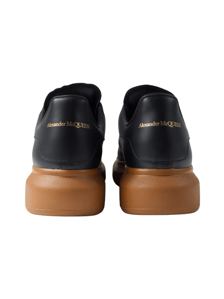 Tênis Alexander McQueen Larry Oversized Preto | Zivē Club