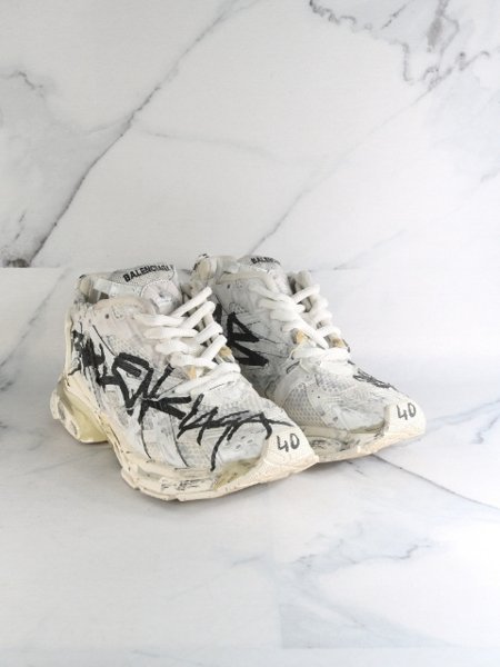Tênis Balenciaga Runner Branco | Zivē Club