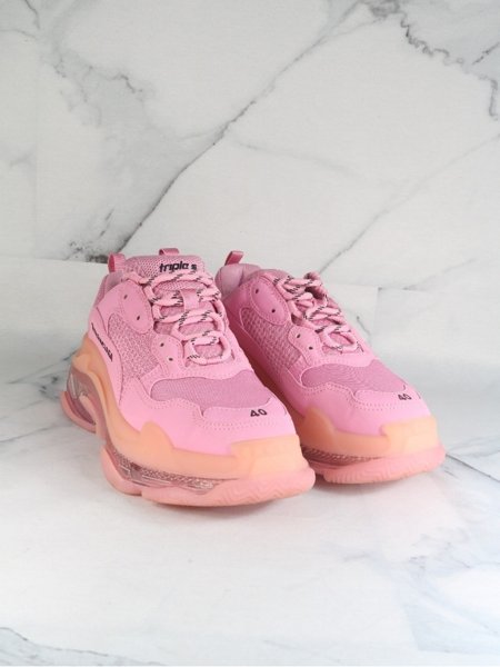 Tênis Balenciaga Triple S Clear Sole Rosa Claro | Zivē Club