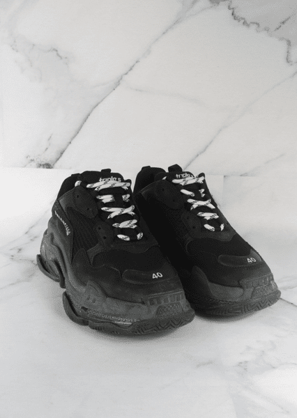 Tênis Balenciaga Triple S Preto | Zivē Club