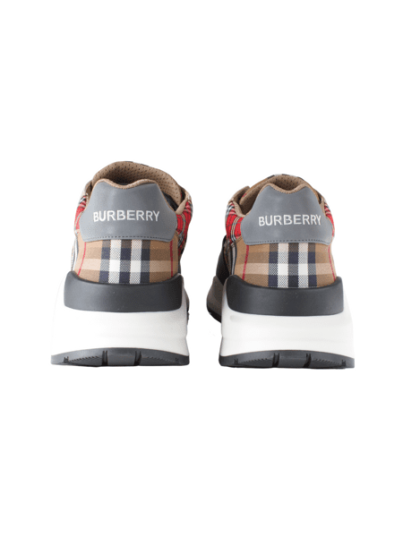 T nis Burberry Vintage Check Vermelho Ziv Club
