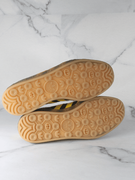 Tênis Gucci x Adidas Gazelle Black & Yellow | Zivē Club