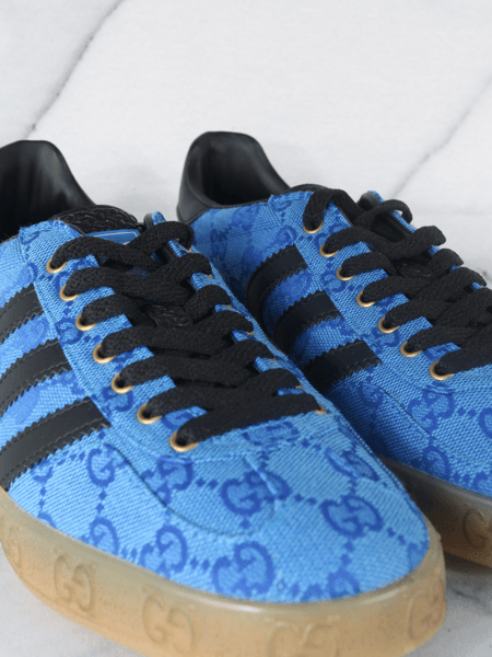 Tênis Gucci x Adidas Gazelle Blue Core Black | Zivē Club