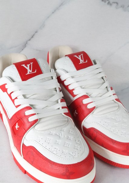 Tênis Louis Vuitton Trainer Vermelho e Branco | Zivē Club
