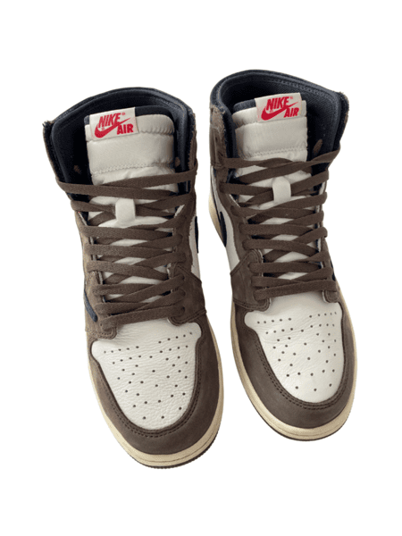 KN様専用】Travis Scott × Nike Air Jordan 1 新年の贈り物 euro.com.br