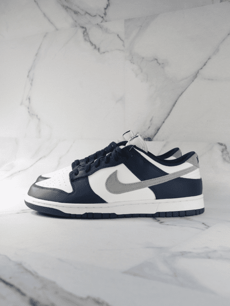Tênis Nike Dunk Low Midnight Navy | Zivē Club