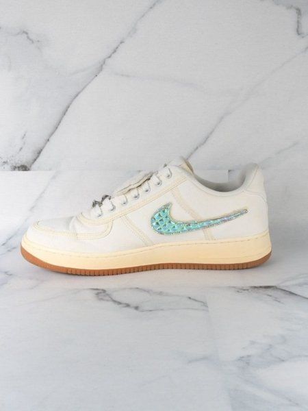 Tênis Nike x Travis Scott Air Force 1 Sail | Zivē Club
