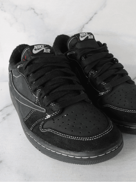 Tênis Nike x Travis Scott Air Jordan 1 Low OG Black Panthom | Zivē Tênis Nike x Travis Scott Air Jordan 1 Low OG Black Panthom | Zivē