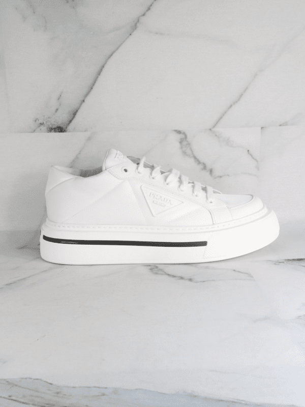 Tênis Prada Macro Re-nylon Branco Zivē Club