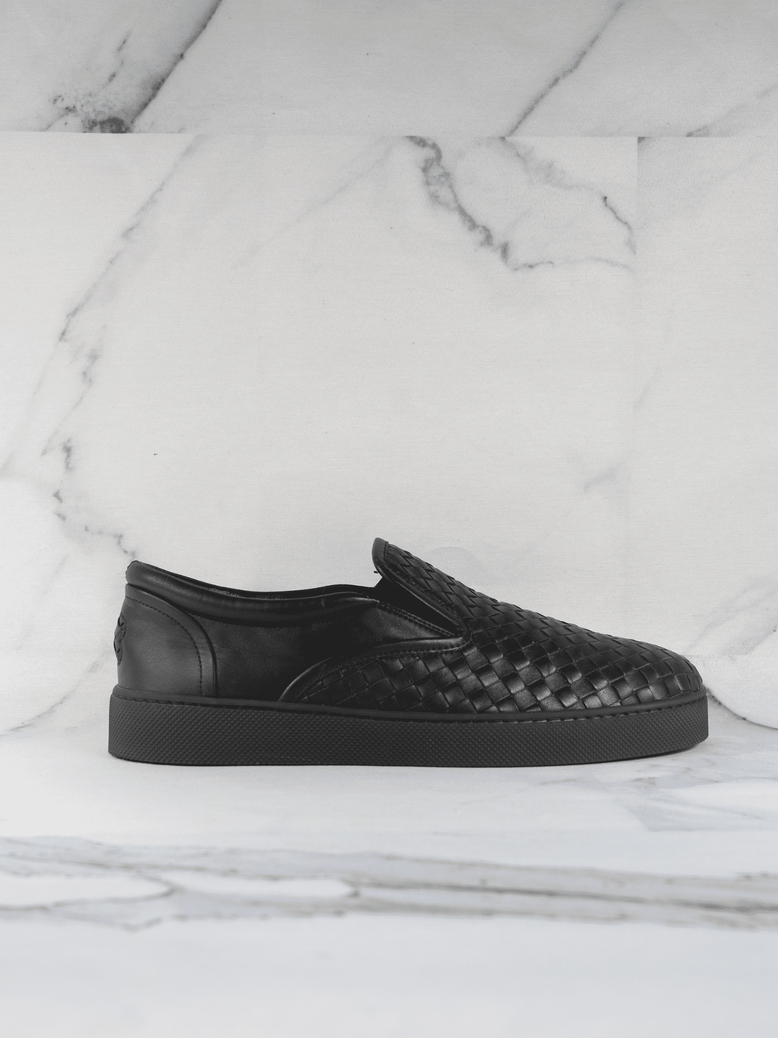 Bottega veneta slip clearance on