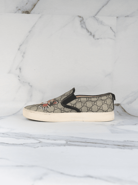 Gucci cat slip on discount