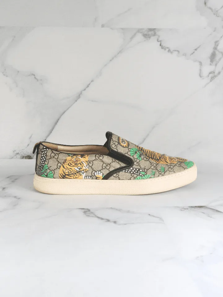Tênis Slip On Gucci Bengal Tiger GG | Zivē Club Tênis Slip On Gucci Bengal Tiger GG | Zivē Club
