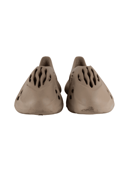 tenis yeezy foam runner