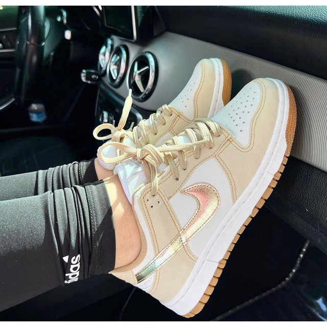 Tênis Dunk Bege Dourado Gil Gil Sapatilha