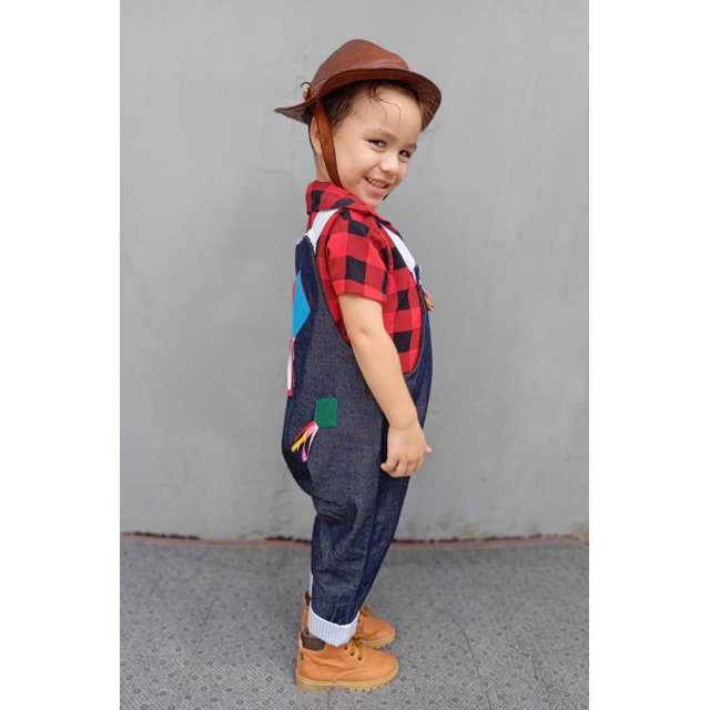 Jardineira/Macacão Infantil Junino Menino Tamanho a anos