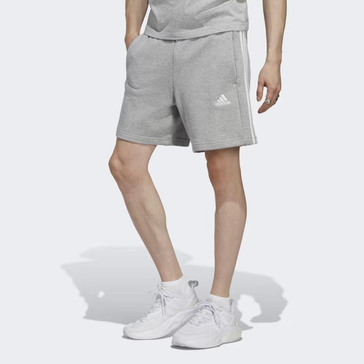 Shorts Essentials 3-Stripes adidas - Compre Agora