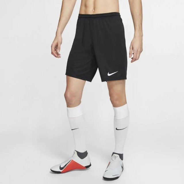 Bermuda store esportiva nike