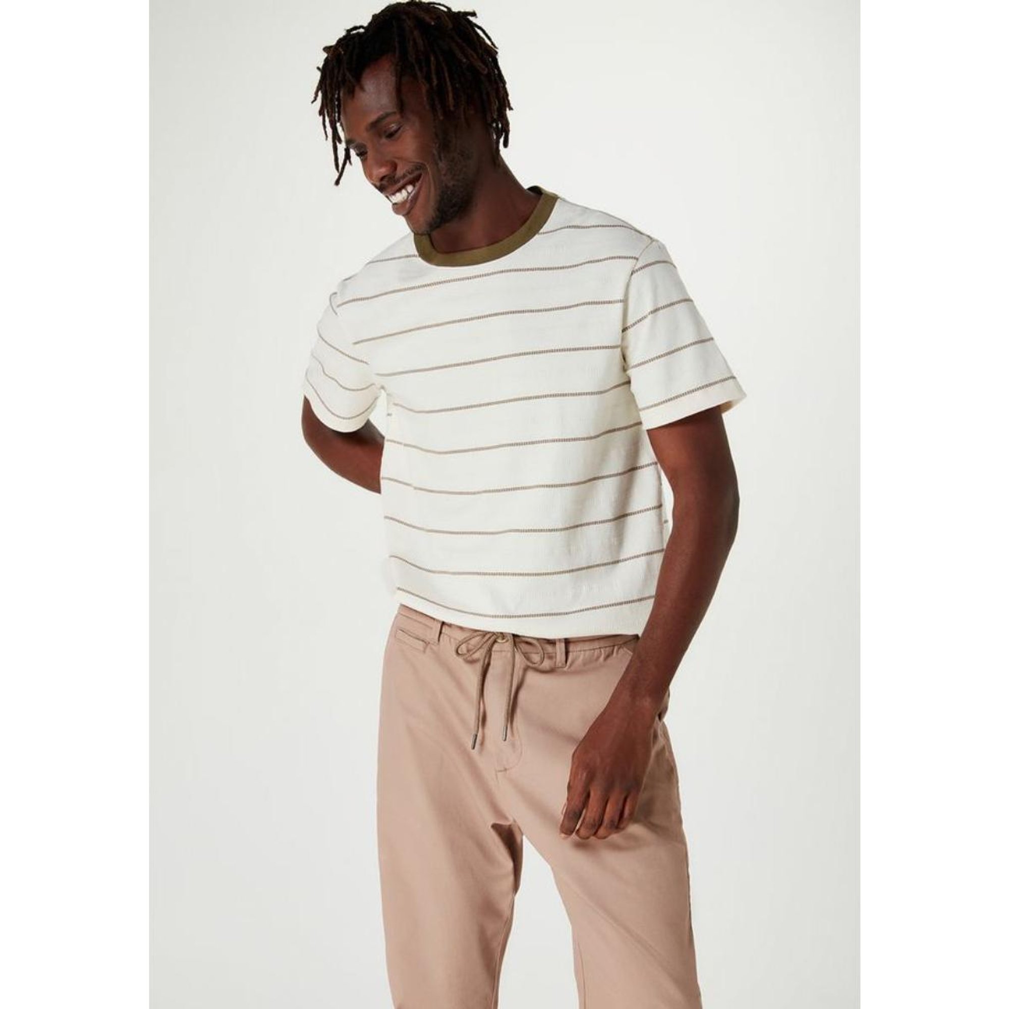 Calça Masculina Taper em Sarja Hering | Krause