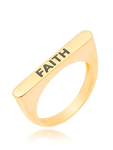 Anel com Chapa Lisa “Faith” folheado em ouro 18k
