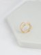 anel-com-design-de-aros-curvados-folheado-em-ouro-18k-03-francisca-joias