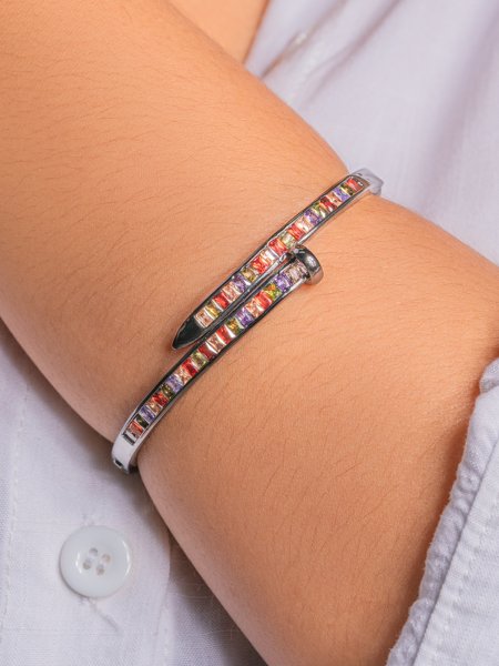 Bracelete com Design de Prego com Zircônias folheado em ródio negro